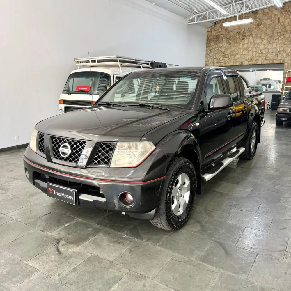 NISSAN FRONTIER 4X4 MANUAL