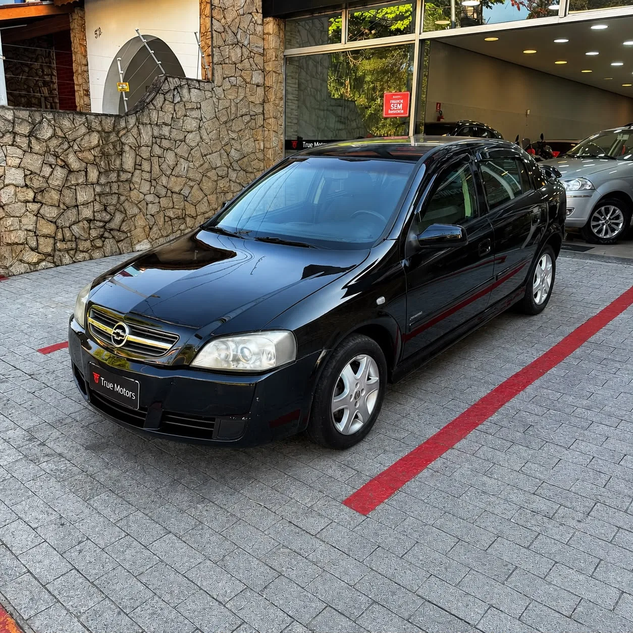 ASTRA HB 4P ADVANTAGE