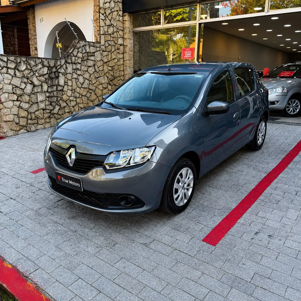 SANDERO EXPR 10